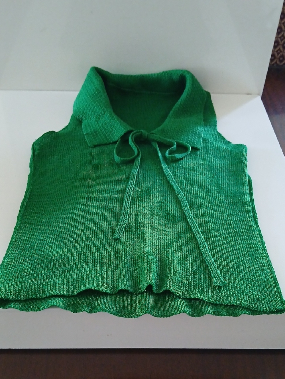Green Knit Tie-Collar Sleeveless Sweater Top NWT